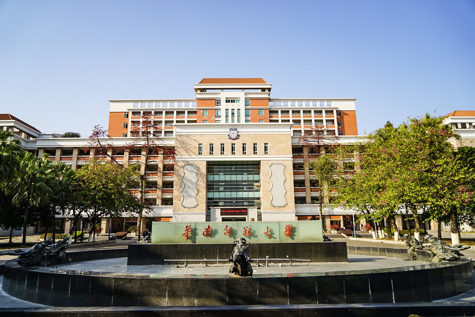 为什么南京师范大学被称为「东方最美丽的校园」？ - 知乎